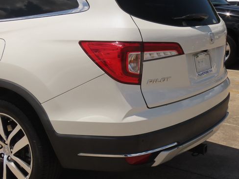 Used 2019 Honda Pilot Elite image 16