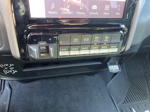 New 2026 RAM 2500 Tradesman AWD/4WD image 16