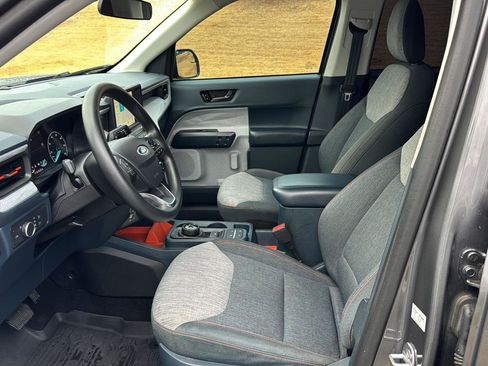 Used 2022 Ford Maverick XLT image 8