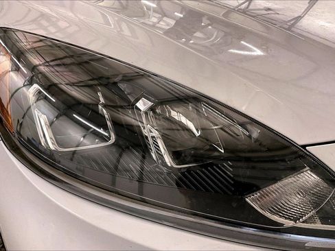 Certified 2022 Ford Escape S image 27