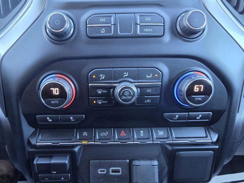 Used 2020 Chevrolet Silverado 1500 LT w/ All-Star Edition image 22