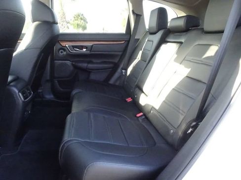 Certified 2022 Honda CR-V Touring image 9