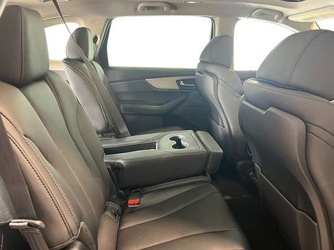 Used 2026 Acura MDX SH-AWD image 37