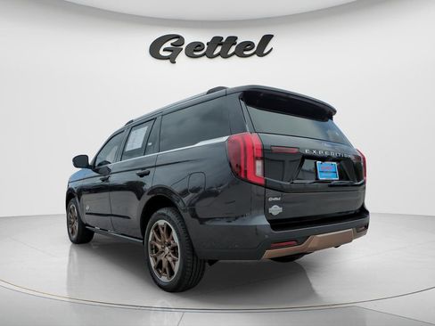 Used 2025 Ford Expedition King Ranch AWD/4WD image 7