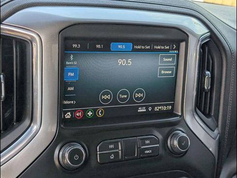 Used 2020 Chevrolet Silverado 1500 LT w/ Remote Start Package AWD/4WD image 14