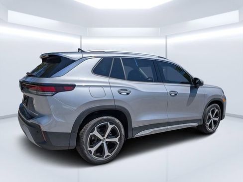 New 2026 Volkswagen Tiguan SE FWD image 3