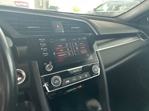 Used 2019 Honda Civic Sport image 8