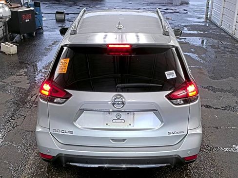 Used 2019 Nissan Rogue SV AWD/4WD image 4