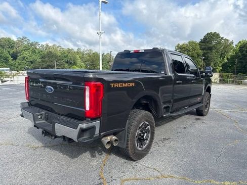 Used 2024 Ford F250 XLT w/ Tremor Off-Road Package AWD/4WD image 4