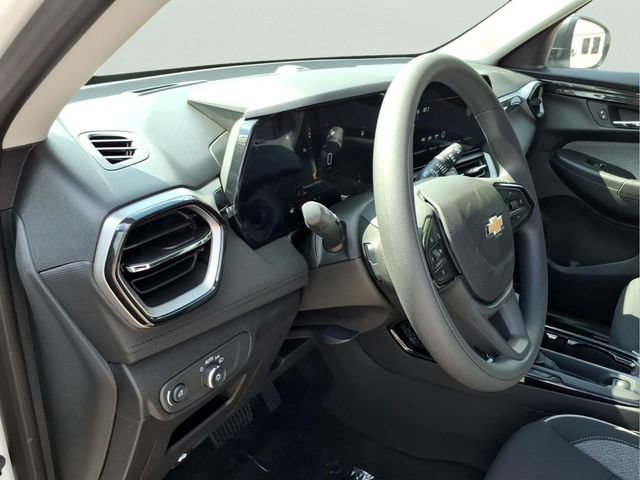 New 2026 Chevrolet TrailBlazer LS w/ LS Convenience Package AWD/4WD image 19
