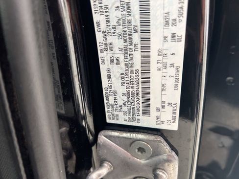 Used 2013 Ford Escape Titanium w/ Parking Technology Pkg FWD image 28