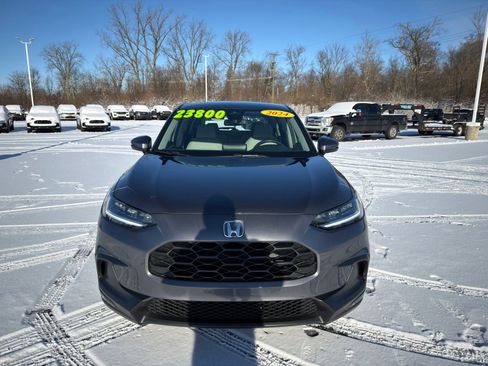 Used 2024 Honda HR-V LX image 9