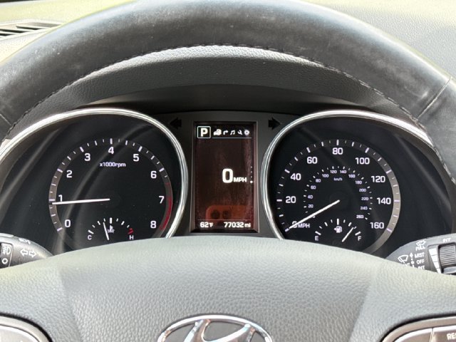 Used 2017 Hyundai Santa Fe Sport w/ 2.4L Tech Package 04 AWD/4WD image 13