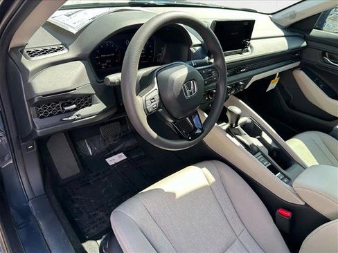 New 2025 Honda Accord SE image 3