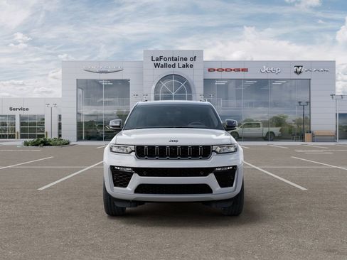 New 2026 Jeep Grand Cherokee L Summit image 6