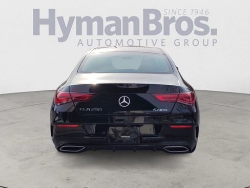 Used 2023 Mercedes-Benz CLA 250 4MATIC image 4