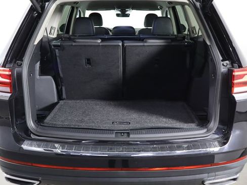 Used 2026 Volkswagen Atlas SE FWD image 17