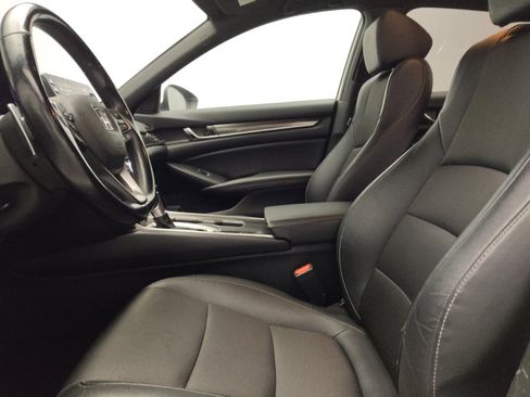Used 2019 Honda Accord Sport image 17