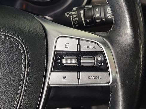 Used 2022 Kia Telluride SX w/ SX Prestige Package AWD/4WD image 32