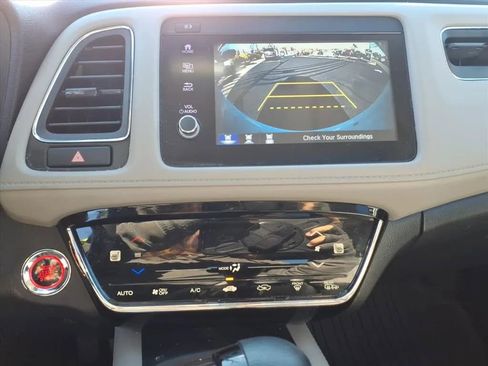 Used 2022 Honda HR-V EX image 34
