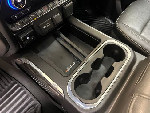 Used 2021 Chevrolet Silverado 2500 LTZ w/ LTZ Plus Package image 28