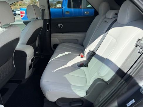 Used 2023 Hyundai Ioniq 5 SEL image 19