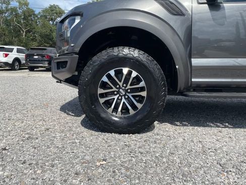 Used 2019 Ford F150 Raptor w/ Equipment Group 802A Luxury image 27