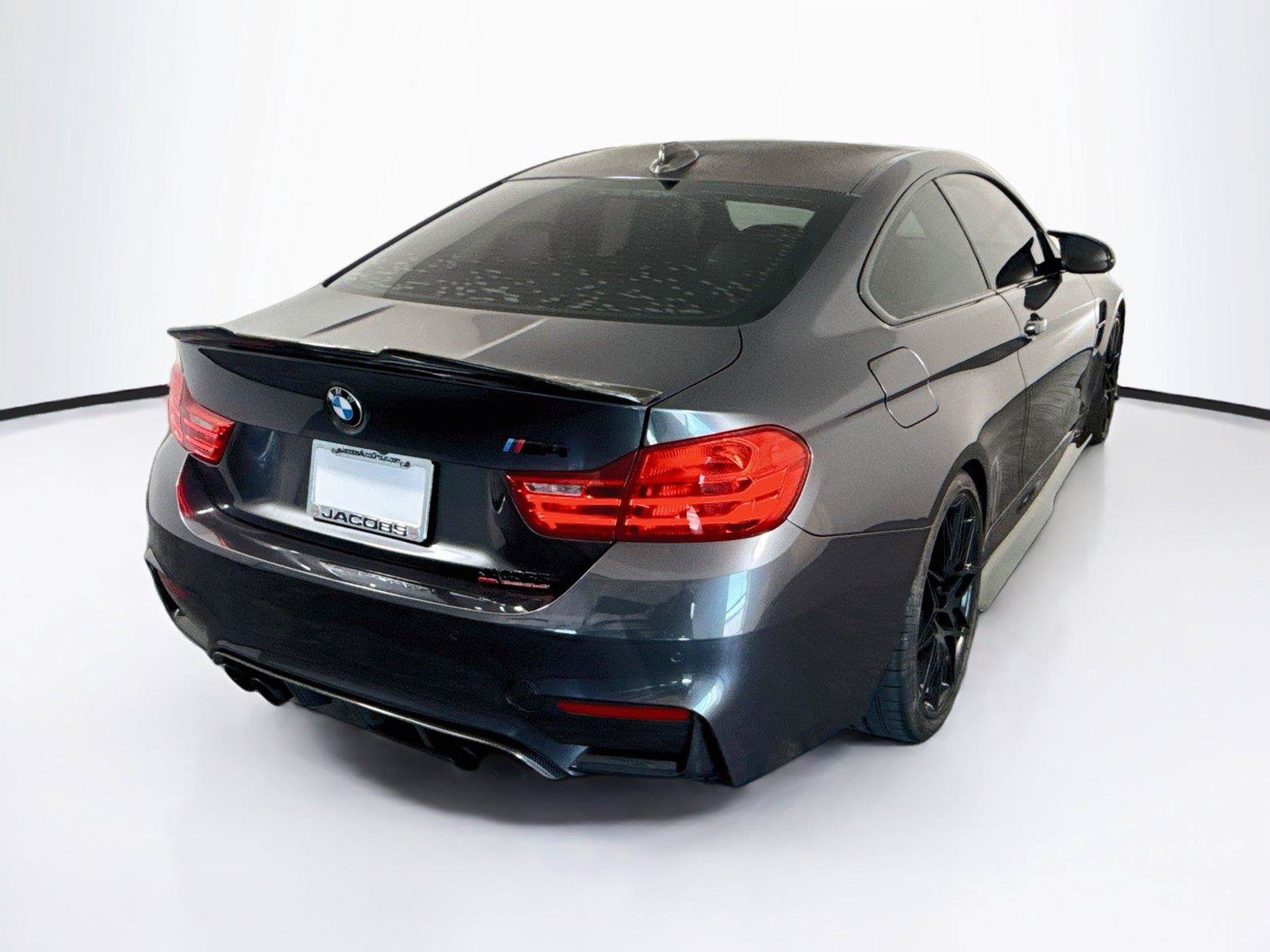 Used 2017 BMW M4 Coupe RWD image 5