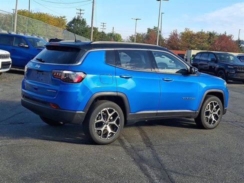 New 2026 Jeep Compass Limited image 4