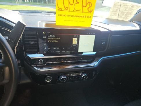 Used 2024 GMC Sierra 1500 Elevation AWD/4WD image 19