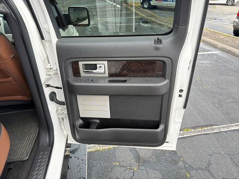 Used 2014 Ford F150 Platinum AWD/4WD image 43