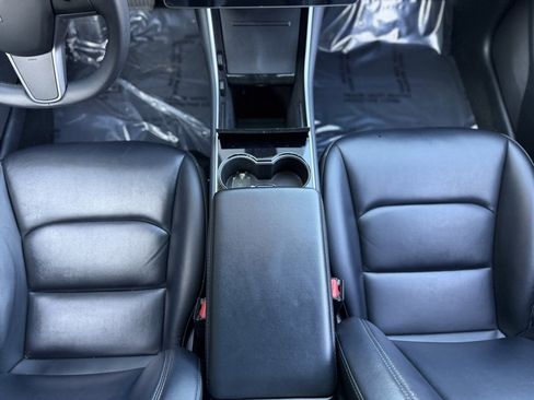 Used 2020 Tesla Model 3 Standard Range Plus image 48