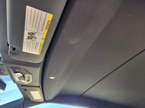 Used 2022 BMW 430i Convertible w/ Convenience Package image 26