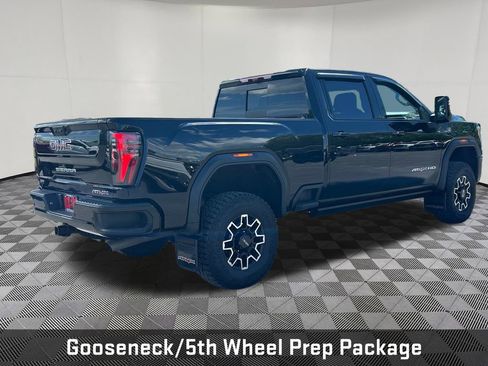 Certified 2026 GMC Sierra 2500 AT4X AWD/4WD image 5