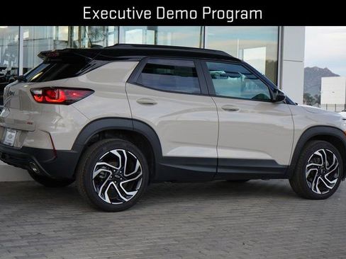 Used 2026 Chevrolet TrailBlazer RS w/ Convenience Package image 9