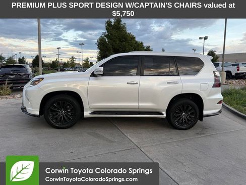 Used 2023 Lexus GX 460 Premium w/ Accessory Package AWD/4WD image 5