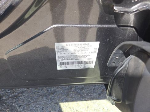 Used 2016 Ford Edge SEL w/ Class II Trailer Tow Package AWD/4WD image 25