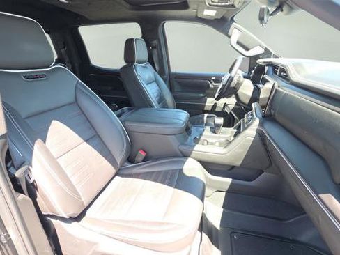 Used 2024 GMC Sierra 1500 AT4X image 20