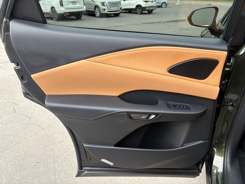 Used 2025 Lexus RX 350 AWD image 22