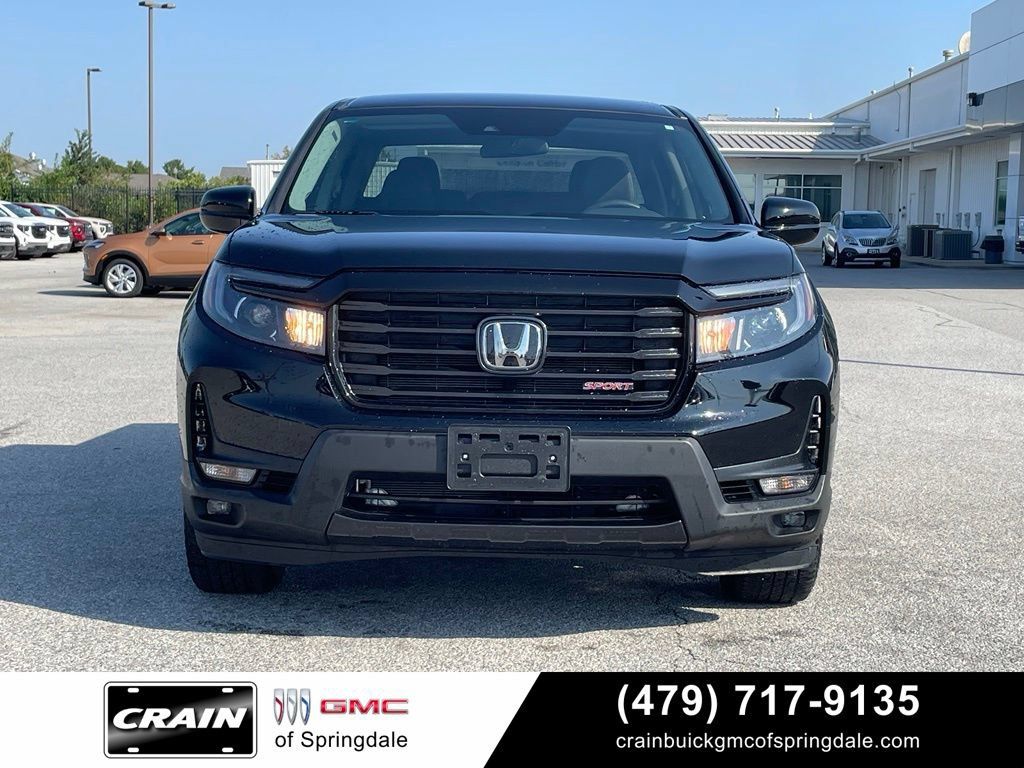 Used 2023 Honda Ridgeline Sport image 2