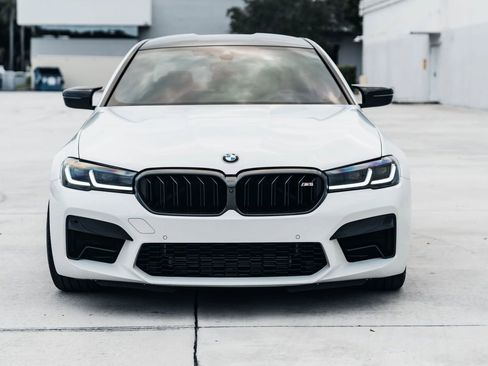 Used 2022 BMW M5 w/ Competition Package AWD/4WD image 3
