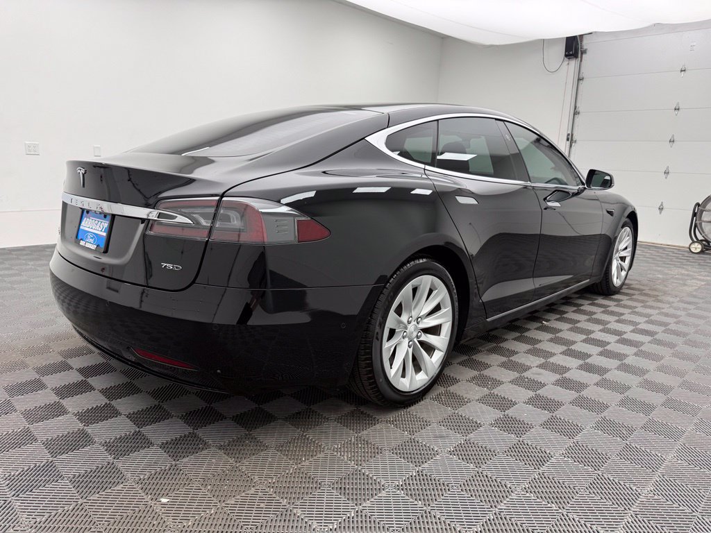 Used 2018 Tesla Model S 75D AWD/4WD image 8