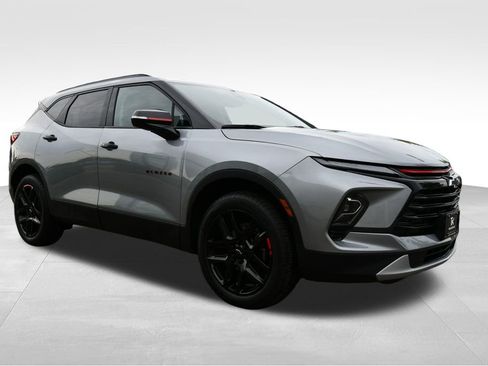 Used 2024 Chevrolet Blazer LT w/ Redline Edition FWD image 10