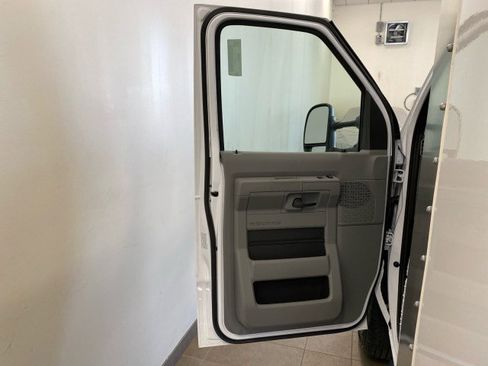 New 2026 Ford E-350 and Econoline 350 Super Duty w/ Power Equipment Group image 9