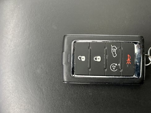 Used 2022 Jeep Grand Cherokee Summit image 26