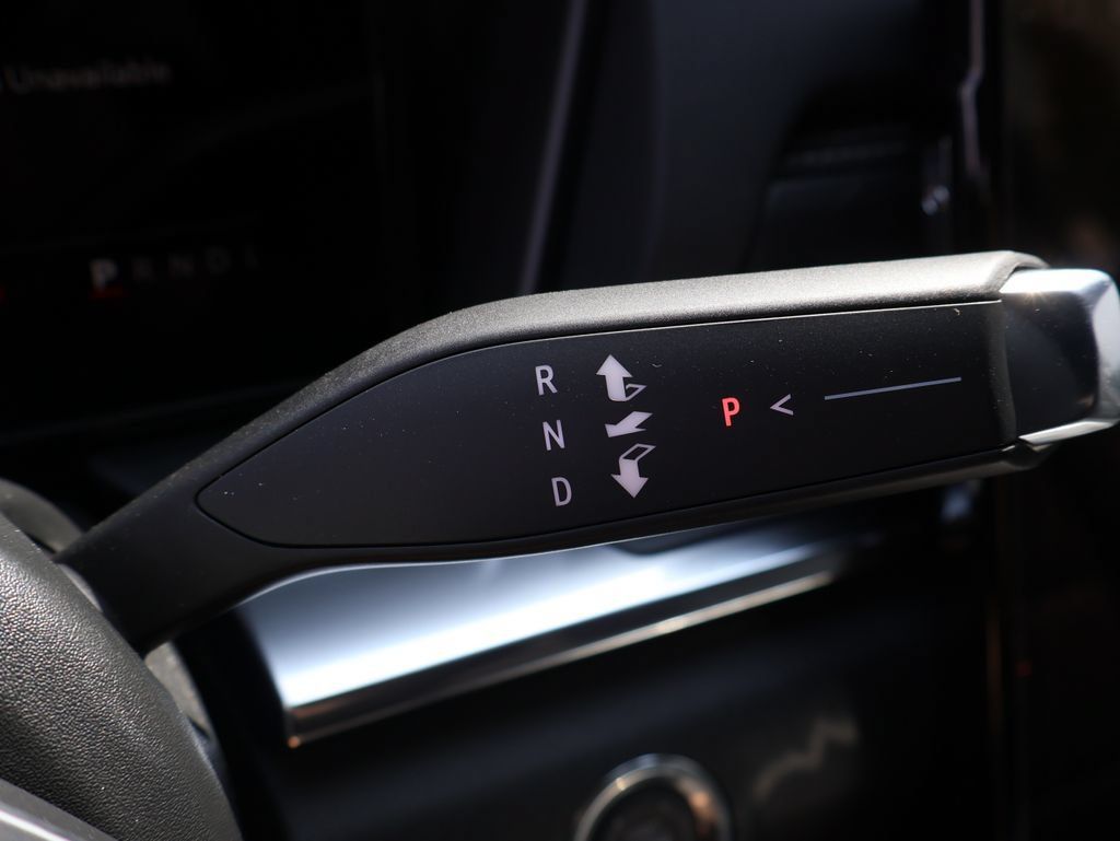 New 2027 GMC Terrain Elevation w/ Elevation Premium Package AWD/4WD image 40