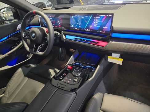 New 2027 BMW M5 Touring AWD/4WD image 10
