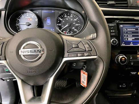 Used 2019 Nissan Rogue Sport S w/ Appearance Package AWD/4WD image 25