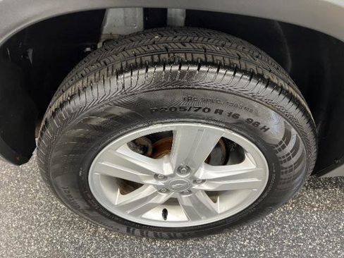 Used 2020 Chevrolet Trax LS w/ Tint and Cruise Package AWD/4WD image 31