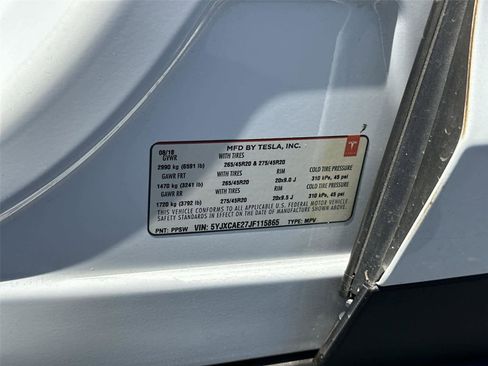 Used 2018 Tesla Model X 75D AWD/4WD image 23